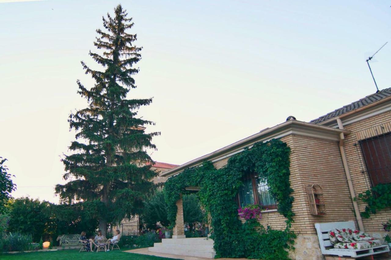 El Quinto Pino Villa Santibanez del Val Exteriör bild